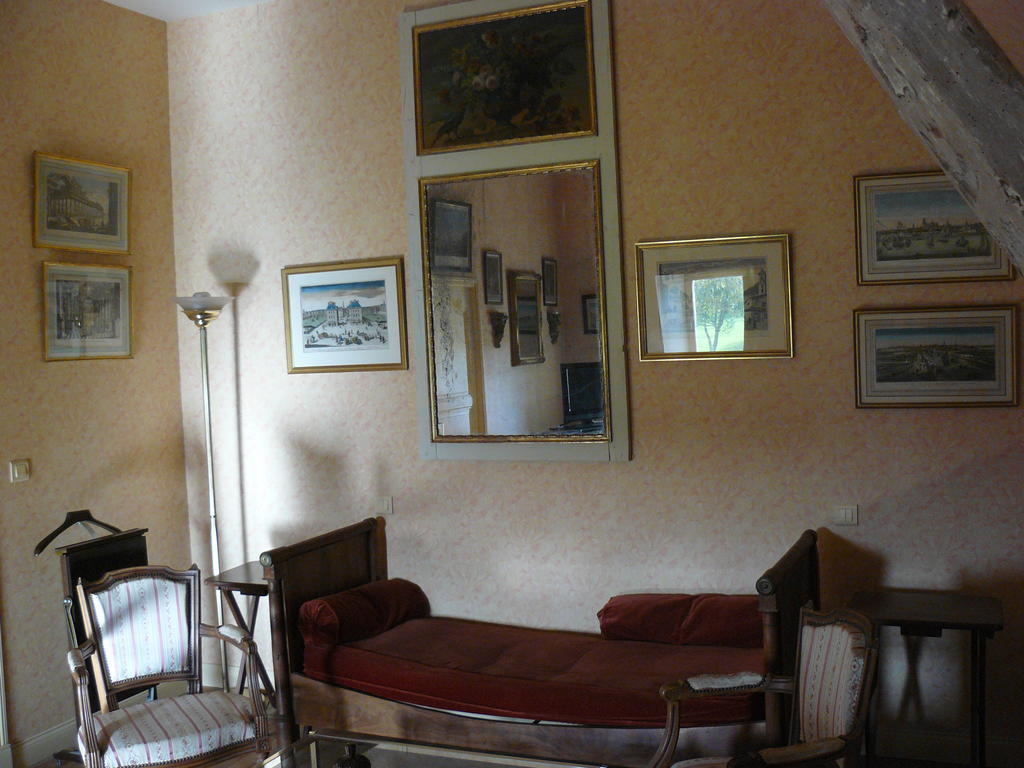Manoir Du Bois Noblet Bed and Breakfast Louerre Exteriör bild
