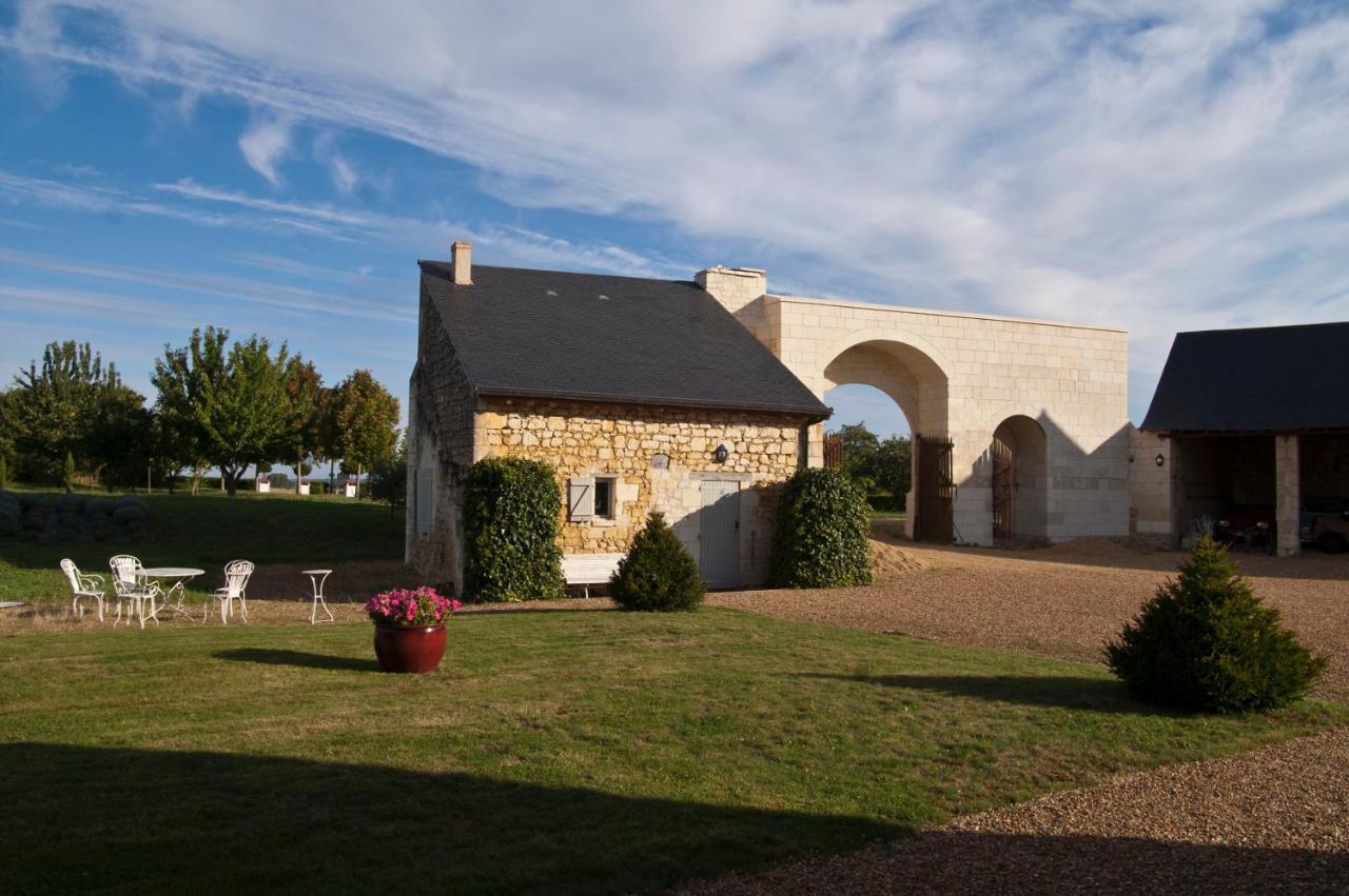 Manoir Du Bois Noblet Bed and Breakfast Louerre Exteriör bild