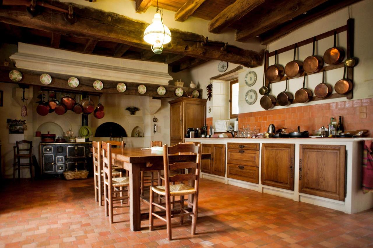 Manoir Du Bois Noblet Bed and Breakfast Louerre Exteriör bild