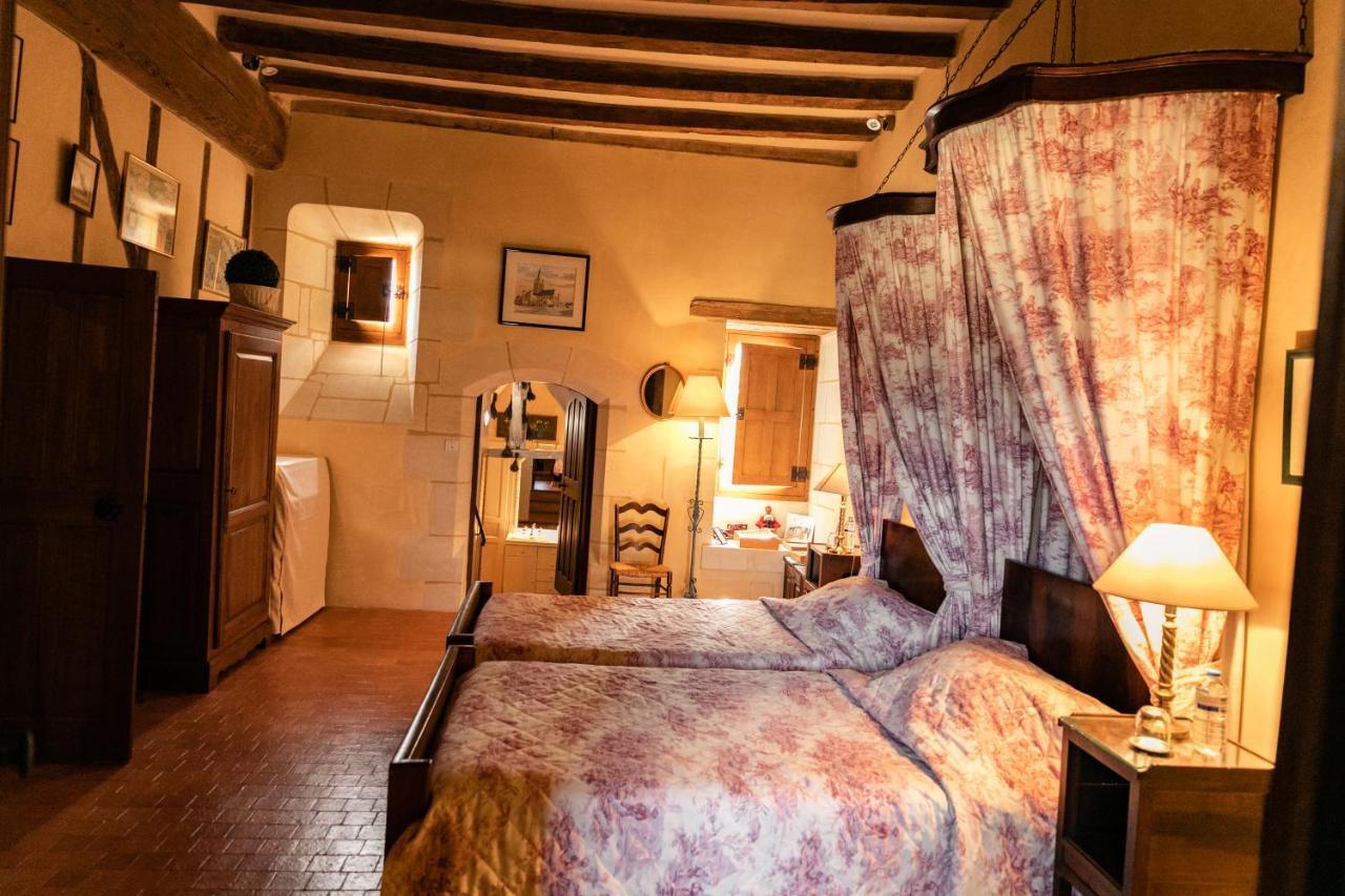 Manoir Du Bois Noblet Bed and Breakfast Louerre Exteriör bild